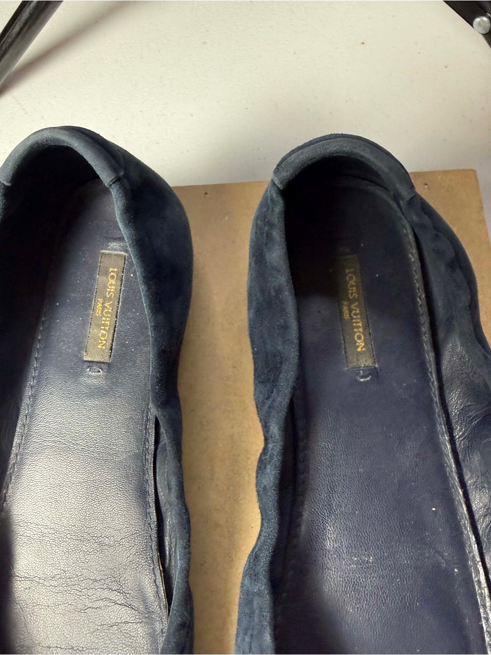 LOUIS VUITTON Moccasin
Loafers Bllerina Flat Europe Sz
39 / US 9 Blue Suede - Picture 4 of 12